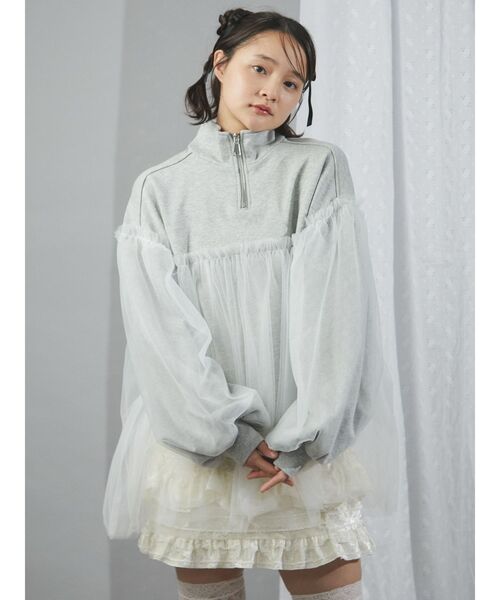 merry jenny（メリージェニー）の「チュールハーフZIPスウェット