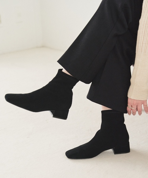 LE TALON（ルタロン）の「GRISE 3.5cmレザースクエアストレッチ