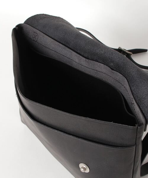 MHL.（エムエイチエル）の「TOUGH LEATHER（ショルダーバッグ）」 - WEAR