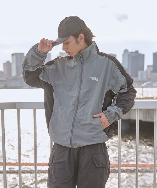 FFEIN（フェイン）の「【FFEIN(フェイン)】配色パイピングナイロン