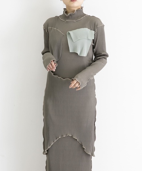 kotohayokozawa（コトハヨコザワ）の「kotohayokozawa Long sleeve