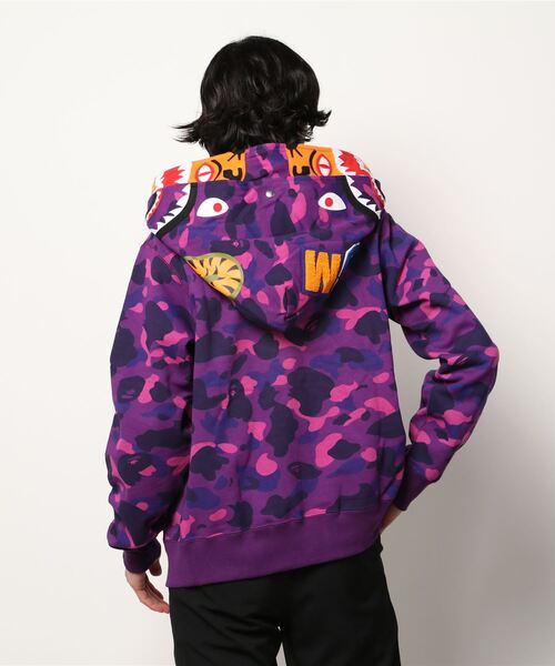 A BATHING APE（アベイシングエイプ）の「COLOR CAMO TIGER SHARK WIDE