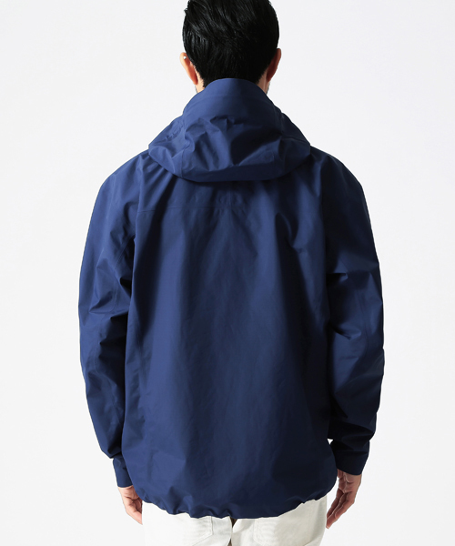 BEAMS（ビームス）の「ARC'TERYX×BEAMS / 別注 BETA SL JACKET