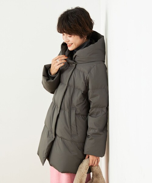 NOLLEY'S（ノーリーズ）の「撥水ダウンショール風フードコート（ダウン