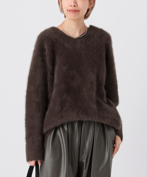 AP STUDIO（エーピーストゥディオ）の「フォックスカシミヤVネックプル