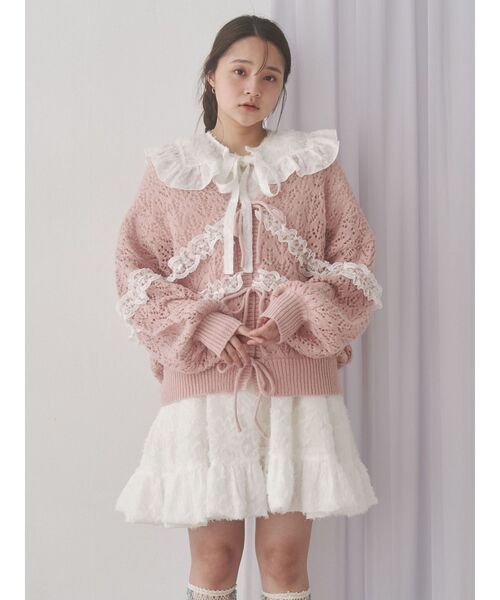 merry jenny（メリージェニー）の「透かし編みフリルニット