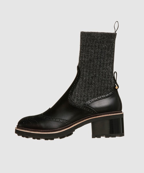 Chloe（クロエ）の「FRANNE / マットカーフスキン ソックスアンクル