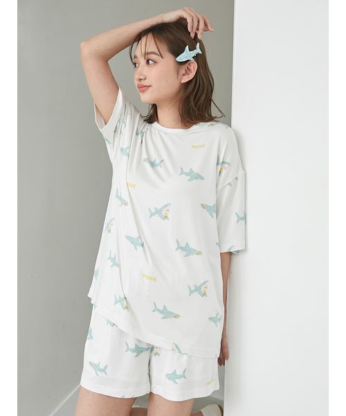 gelato pique（ジェラートピケ）の「【接触冷感】SHARK柄Tシャツ
