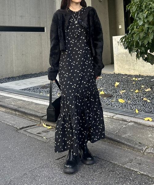 mystic（ミスティック）の「花柄ティアードワンピース（ワンピース