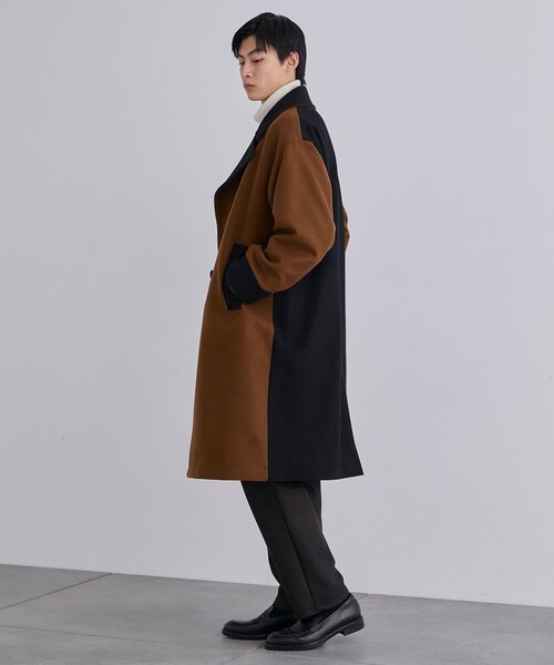UNITED TOKYO（ユナイテッドトウキョウ）の「バイカラーダブルコート