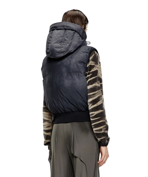 DIESEL（ディーゼル）の「レディース ダウンベスト フーディー（ダウン