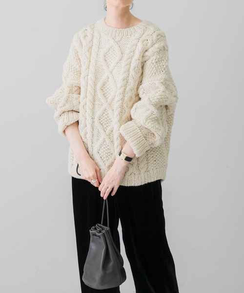 かぐれ（カグレ）の「ペルーアランクルーネックニット（ニット