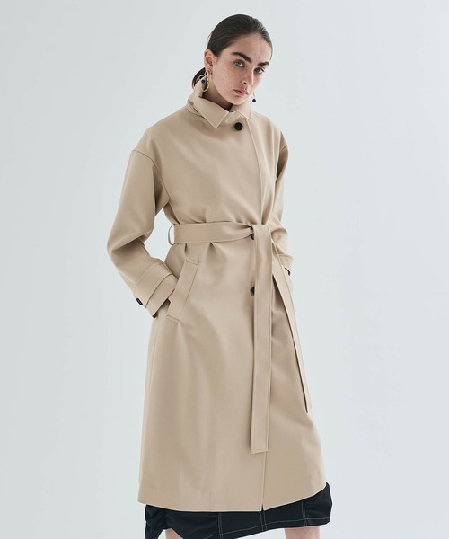 UNITED TOKYO（ユナイテッドトウキョウ）の「スタンドカラー2WAY