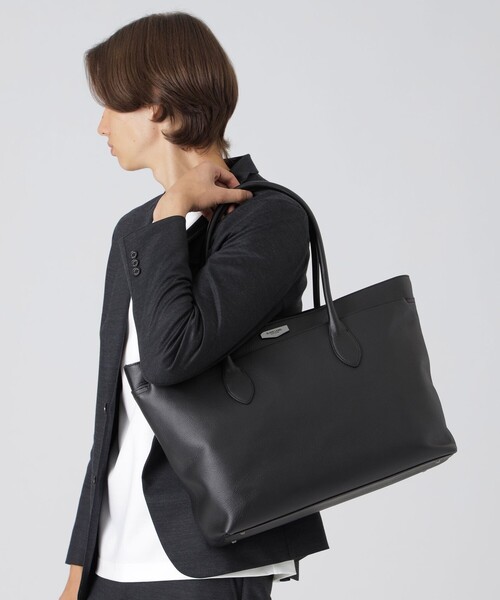 BLACK LABEL CRESTBRIDGE（ブラックレーベル・クレストブリッジ）の