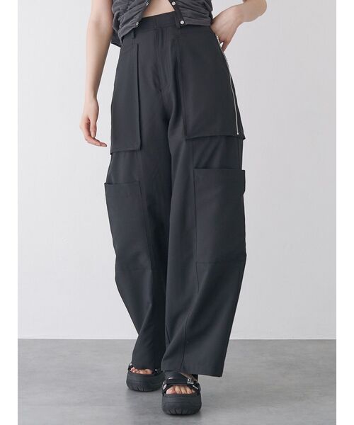 ZIPカーゴパンツ（カーゴパンツ）｜MURUA（ムルーア）のファッション