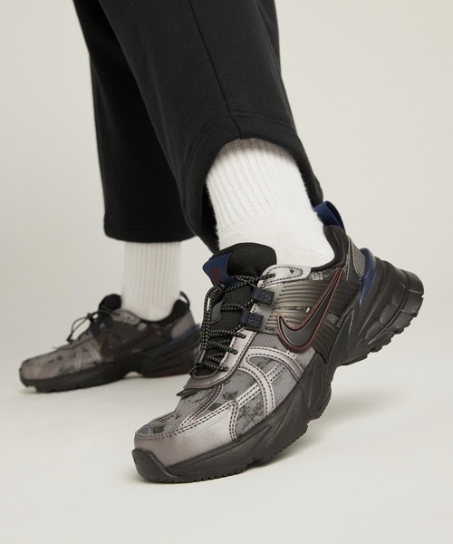 セール】ナイキ V2K ラン シューズ / Nike V2K Run Shoes HQ4053-001