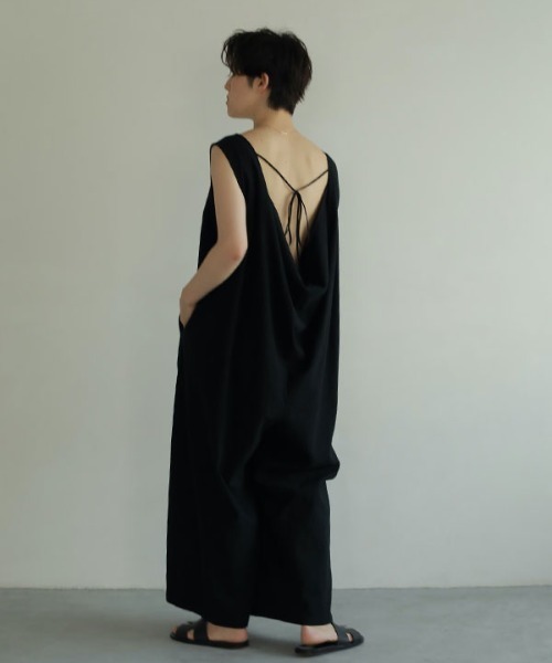 ETRE TOKYO（エトレトウキョウ）の「バックドレープテント