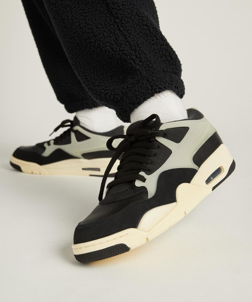 JORDAN BRAND（ジョーダンブランド）の「エア ジョーダン 4 RM メンズ