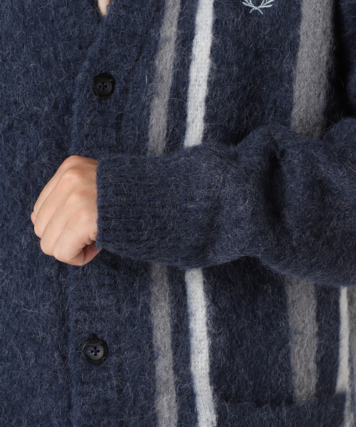 セール】【FRED PERRY for JOURNAL STANDARD】別注 ストライプ Vネック