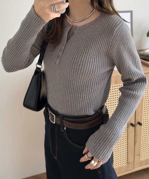 ネックタイプが選べるもっちりリブニットトップス（ニット/セーター