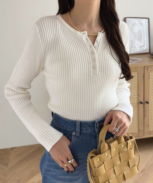 ネックタイプが選べるもっちりリブニットトップス（ニット/セーター