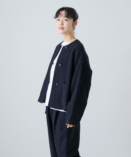 かぐれ（カグレ）の「ウールリネンクルーネックジャケット（ノーカラー