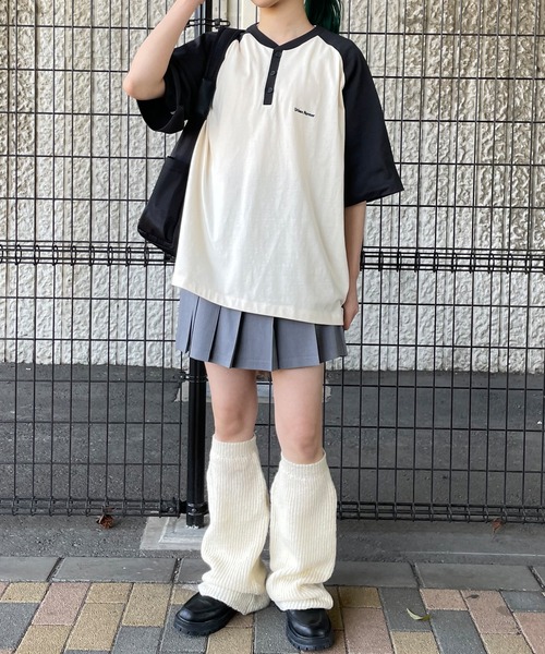 ワンポイント刺繍ヘンリーネックラグランルーズ半袖Tシャツ MONO-MART