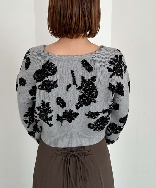 archives（アルシーヴ）の「ラメベロア花柄JQニットCDアンサンブル