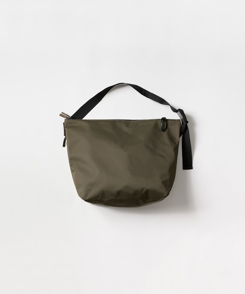 NYLON MESSENGER BAG（メッセンジャーバッグ）｜meltum（メルタム）の