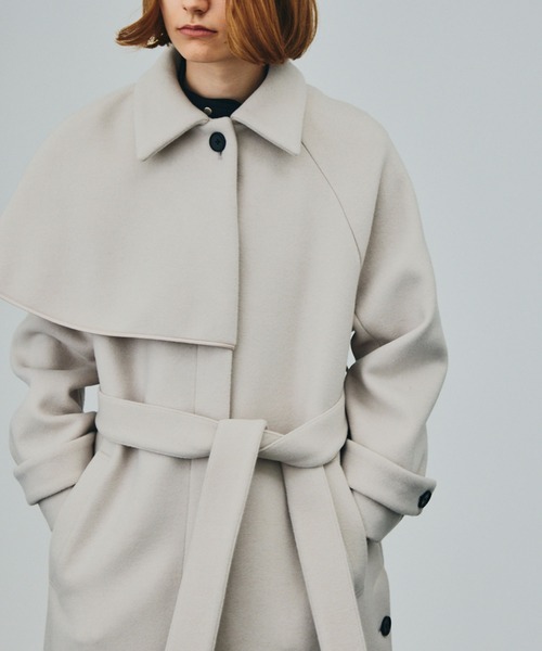 UNITED TOKYO（ユナイテッドトウキョウ）の「ハーフケープステンコート