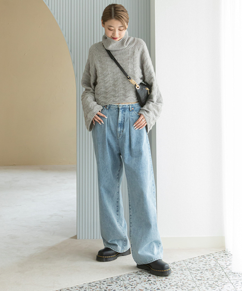 U by SPICK&SPAN（ユーバイスピックアンドスパン）の「ADELE タック