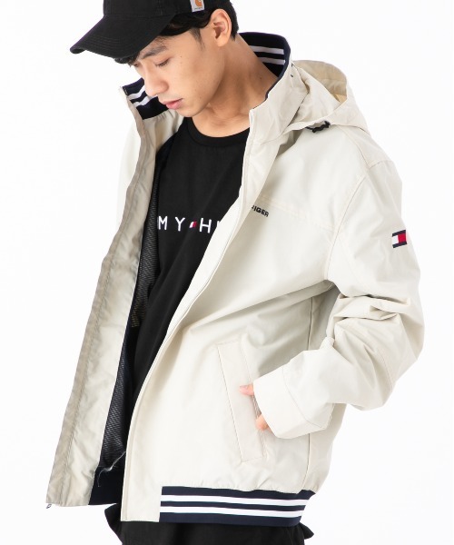 セール】トミーヒルフィガー ナイロンブルゾン ジャケット（ナイロン