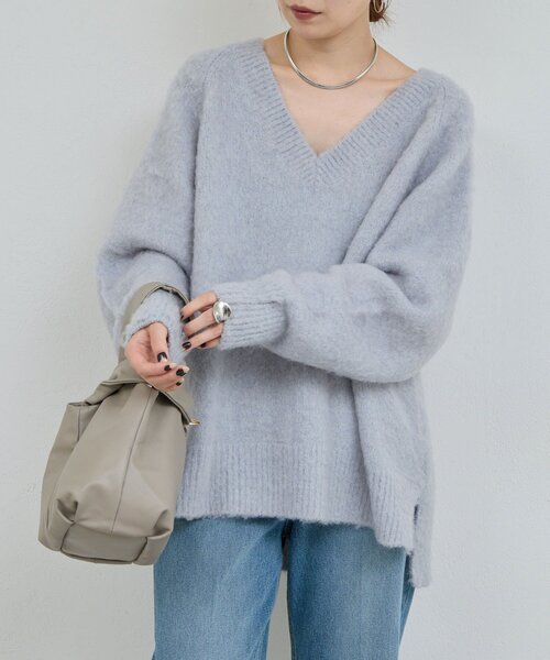 GALLARDAGALANTE（ガリャルダガランテ）の「ブラッシュVネックニット