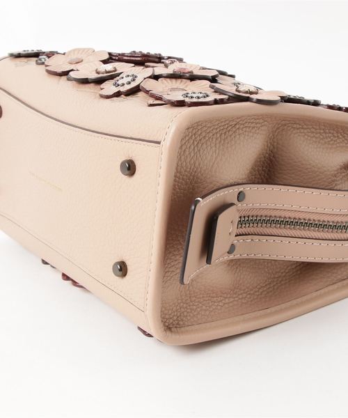 COACH（コーチ）の「【コーチ】ローグ 25 ウィズ クリスタル ティー