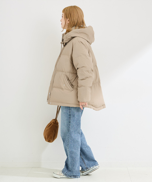 B.C STOCK（ベーセーストック）の「フェザーPAタフタフーディーダウン