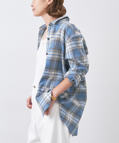 Deuxieme Classe（ドゥーズィエムクラス）の「チェックネル シャツ