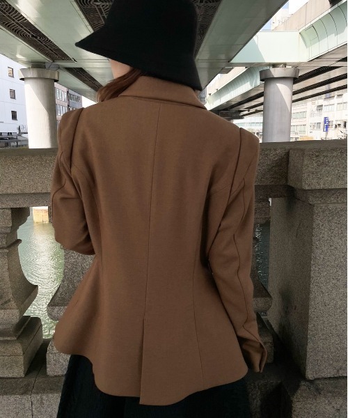 Ameri（アメリ）の「WAIST SHAPE FLARE JACKET（テーラードジャケット