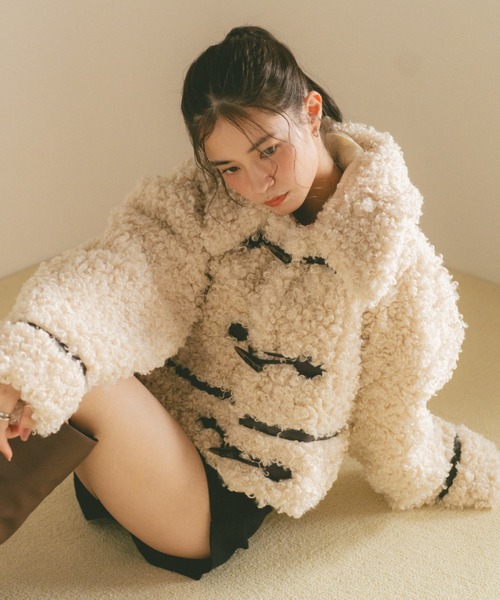 プードルファーダッフルコート（ダッフルコート）｜VANNIE U