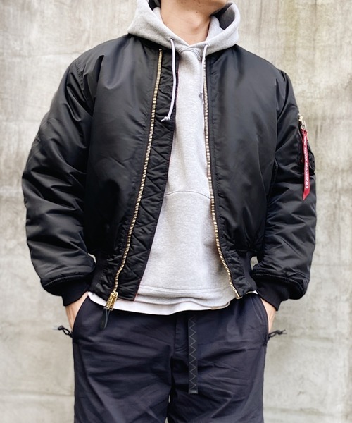 Alpha Industries（アルファインダストリーズ）の「ALPHA INDUSTRIES