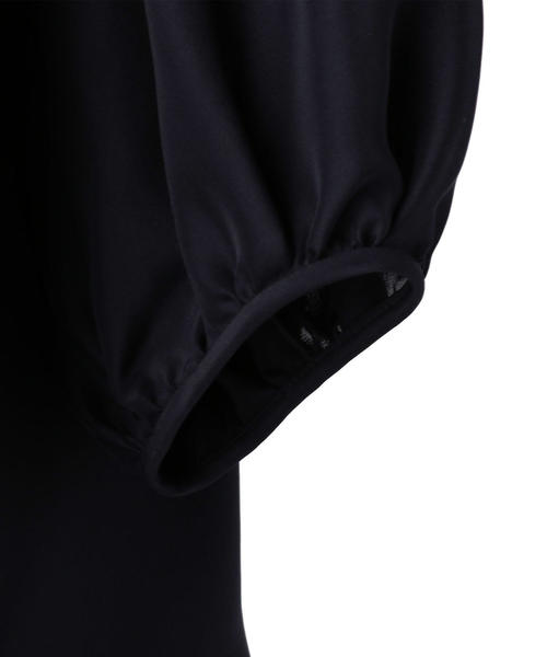 Drawer（ドゥロワー）の「Drawer シルクネイビーギャザーブラウス