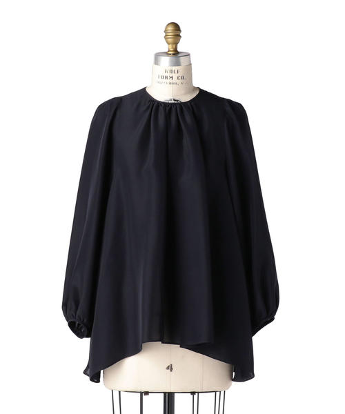 Drawer（ドゥロワー）の「Drawer シルクネイビーギャザーブラウス