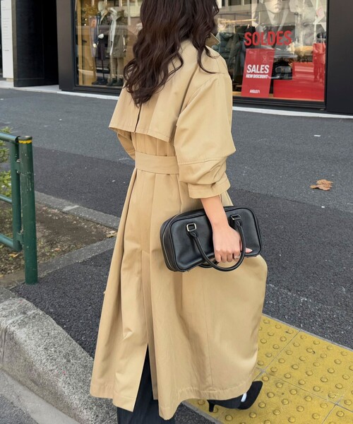 発売のたびに即完売する大人気アイテム】袖ボリュームトレンチコート