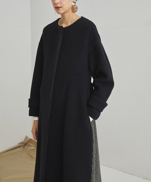 UNITED TOKYO（ユナイテッドトウキョウ）の「バックチェックコート