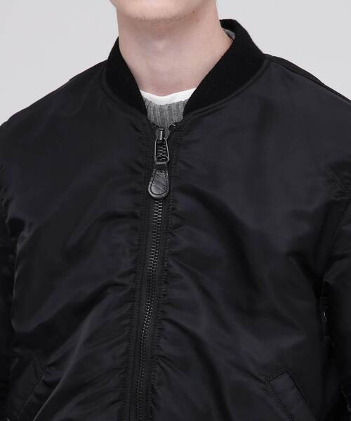 AVIREX（アヴィレックス）の「MA-1 BLACK / ブラック / AVIREX