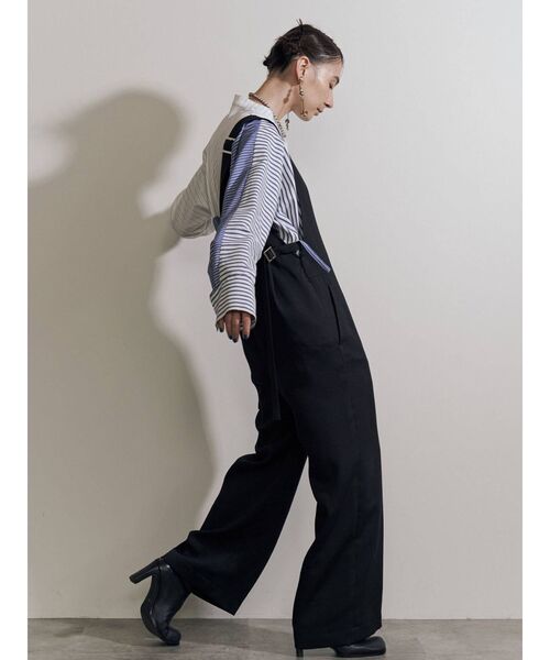 UN3D.（アンスリード）の「ワンショルダーオールインワン（つなぎ