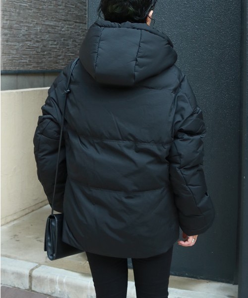 TODAYFUL（トゥデイフル）の「フーディーダウンジャケット（ダウン