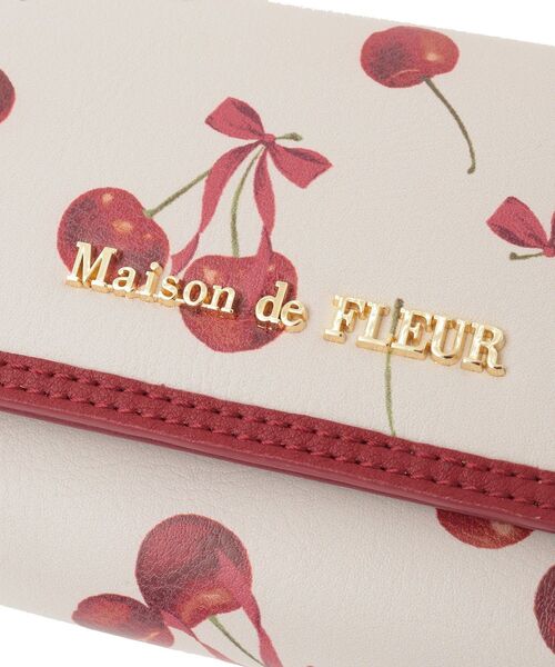 Maison de FLEUR（メゾンドフルール）の「チェリー柄ウォレット（財布