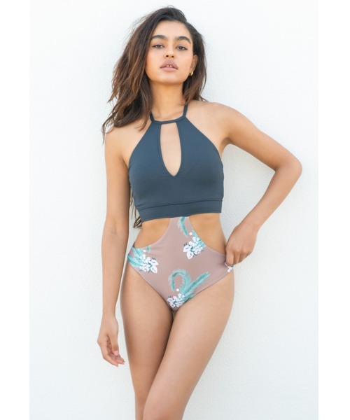 ALEXIA STAM（アリシアスタン）の「【GIANNA 2021 Summer #2 掲載