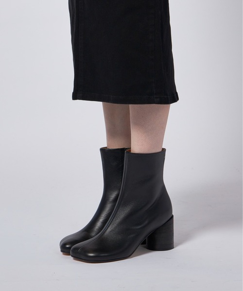 MM6 Maison Margiela（ｴﾑｴﾑｼｯｸｽ ﾒｿﾞﾝ ﾏﾙｼﾞｪﾗ）の「MM6 ANKLE BOOT