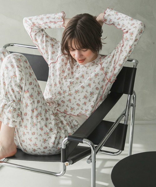 ドラッグストアーズ 花柄 あったか羽織 ベージュ HASELEY MIDDLE DOWN